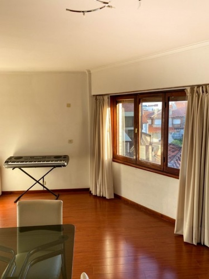 TRES AMBIENTES. VARESE