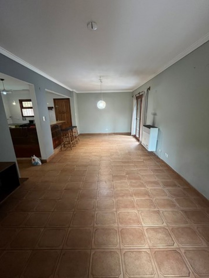 CHALET 4 AMBIENTES.ALFAR