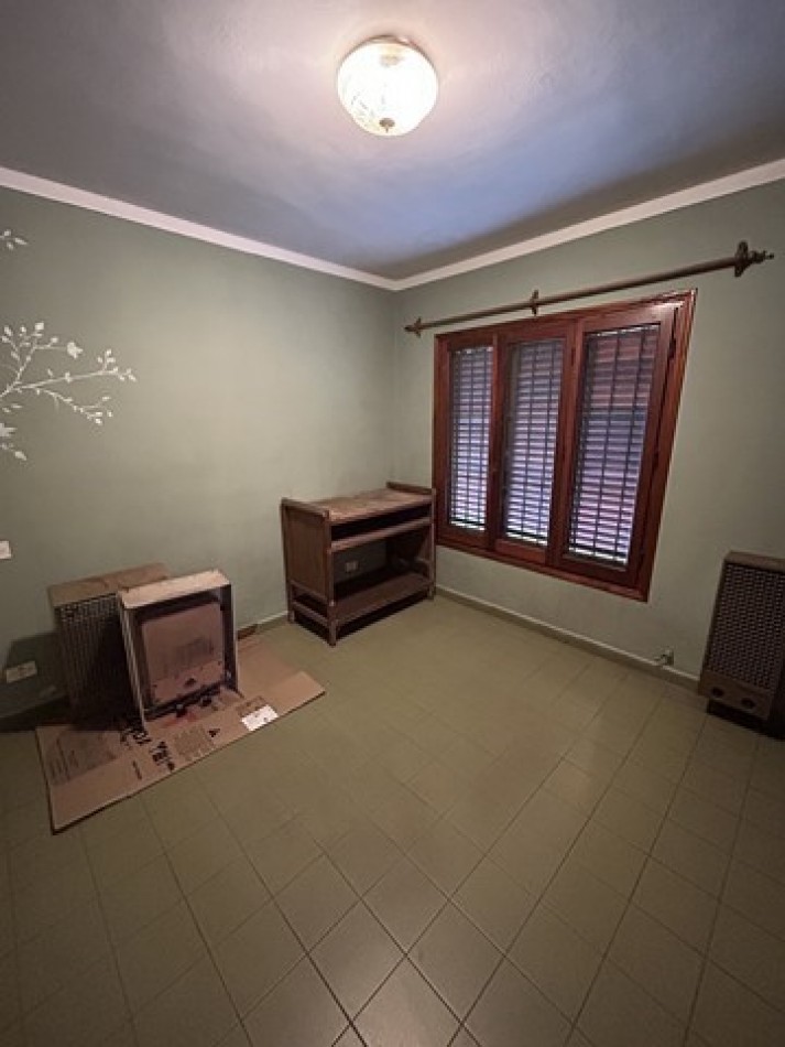 CHALET 4 AMBIENTES.ALFAR