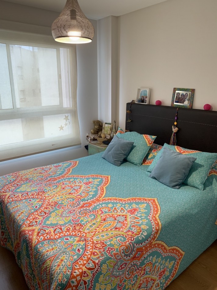 TRES AMBIENTES, LA PERLA. FRENTE