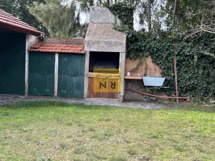 CHALET 4 AMBIENTES.ALFAR