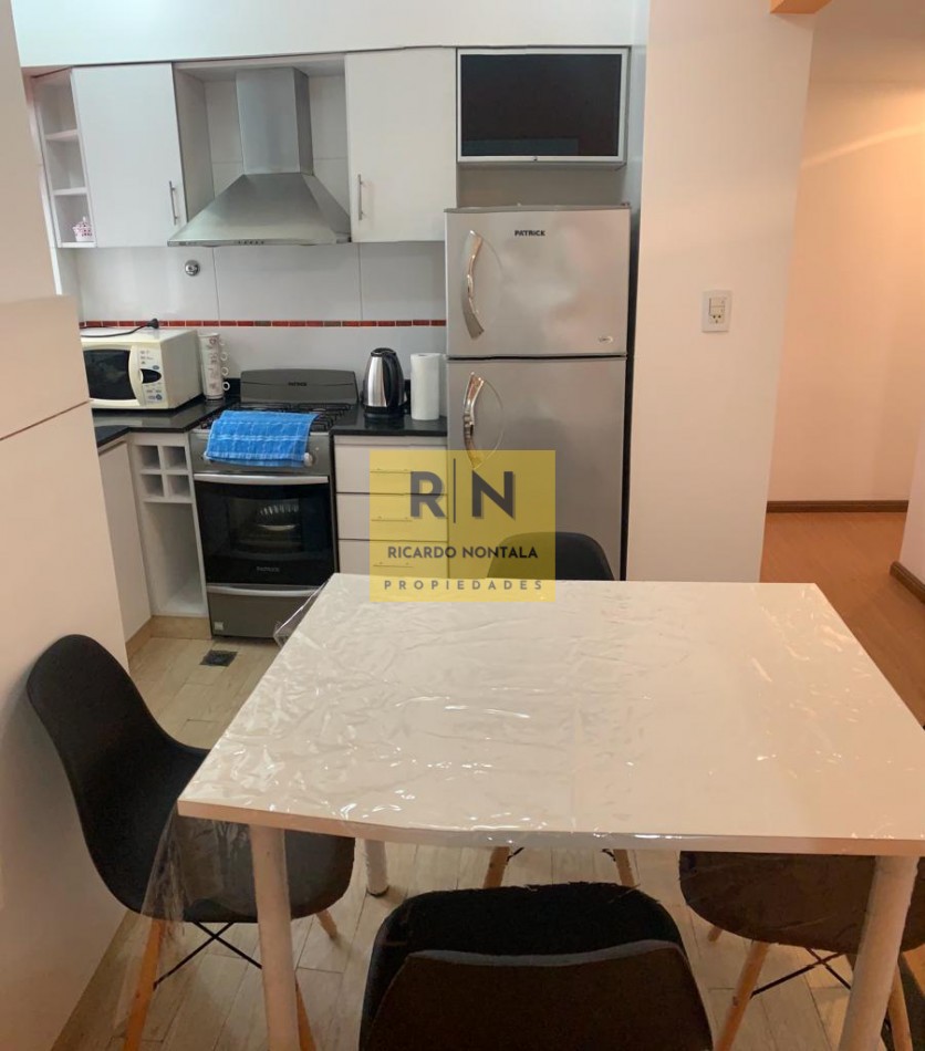 DOS AMBIENTES. VARESE