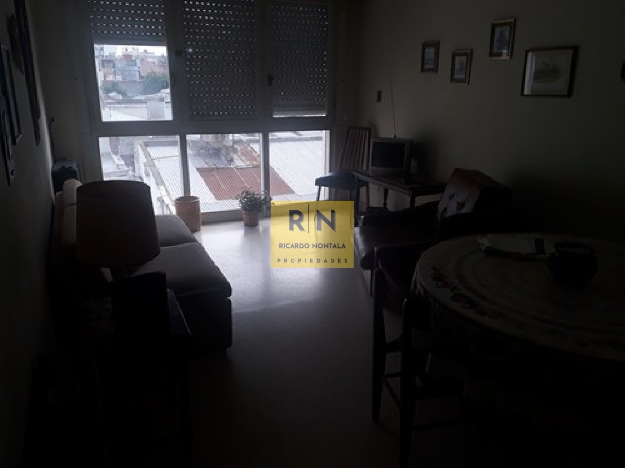 2 AMBIENTES, CONTRAFRENTE