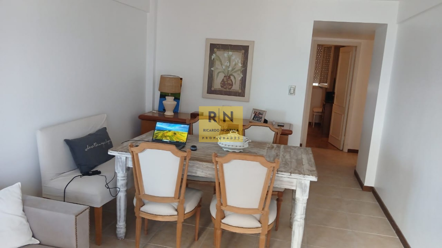 VARESE.TRES AMBIENTES. VISTA AL MAR. COCHERA.