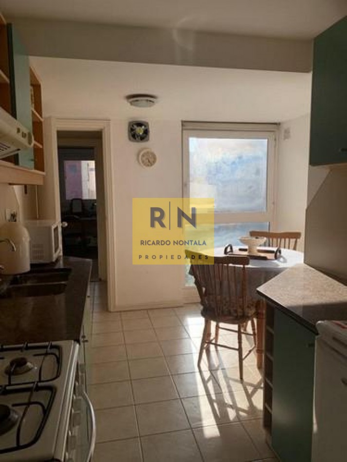 TRES CON DEPENDENCIAS. PLAYA CHICA