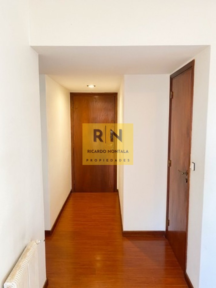 TRES AMBIENTES. VARESE