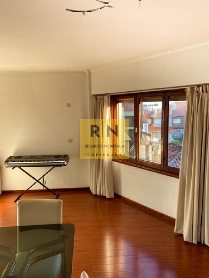 TRES AMBIENTES. VARESE