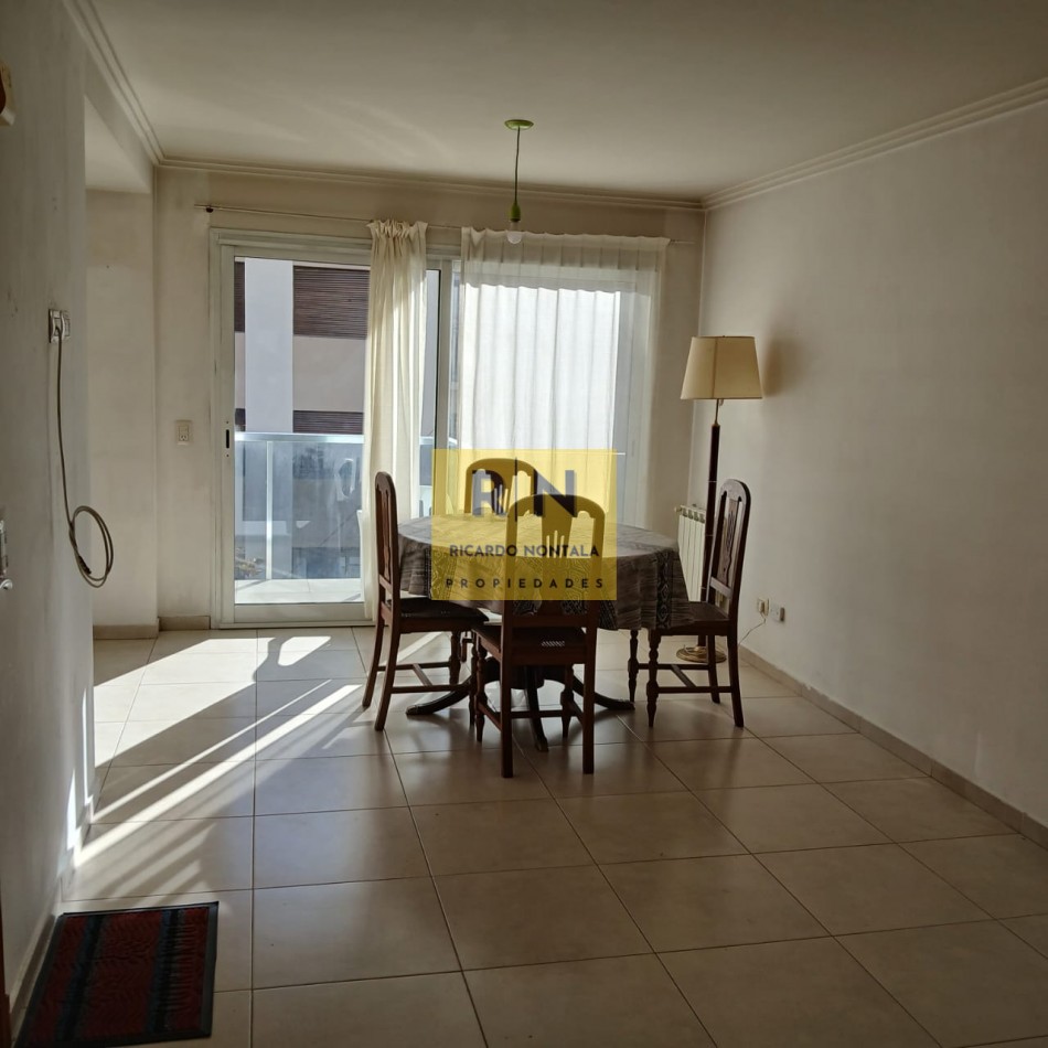 SEMIPISO 3 AMBIENTES. LOMA DE S. CECILIA