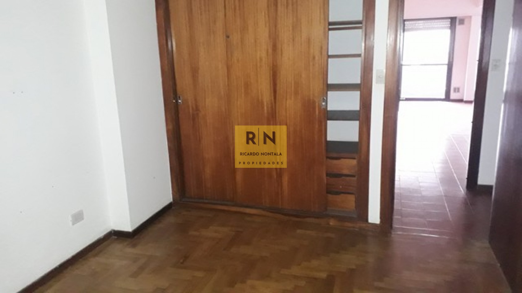 4 AMBIENTES. PLAZACOLON.COCHERA