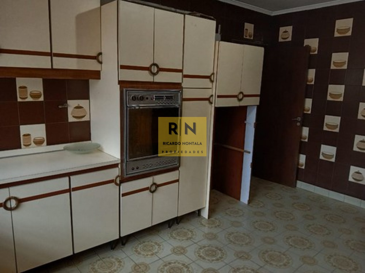 CASA 4 AMBIENTES.POMPEYA