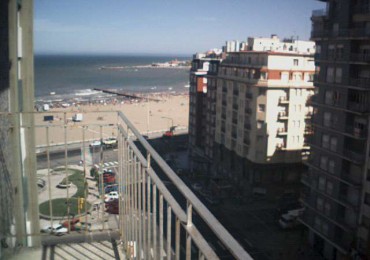 DEPTO 3 AMBIENTES. PUNTA IGLESIAS. VISTA AL MAR
